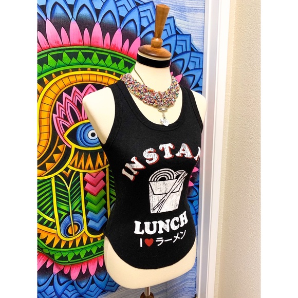 π Stylish Fun cup of noodle top - Picture 4 of 11